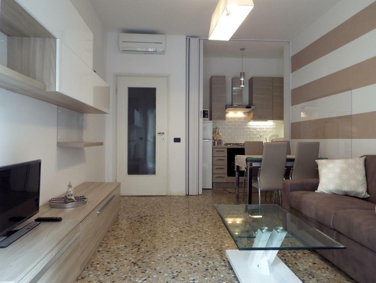 Lacaralele Apartment ミラノ エクステリア 写真